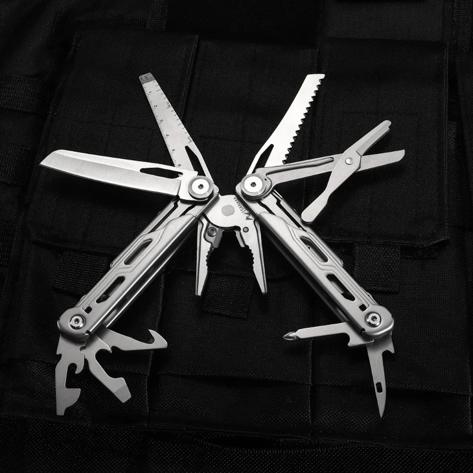 30 in 1 Camping Multitool Multi Plier Folding Plier Wire Stripper Outdoor Pocket Mini Portable New Arrival Hand Tools Knife